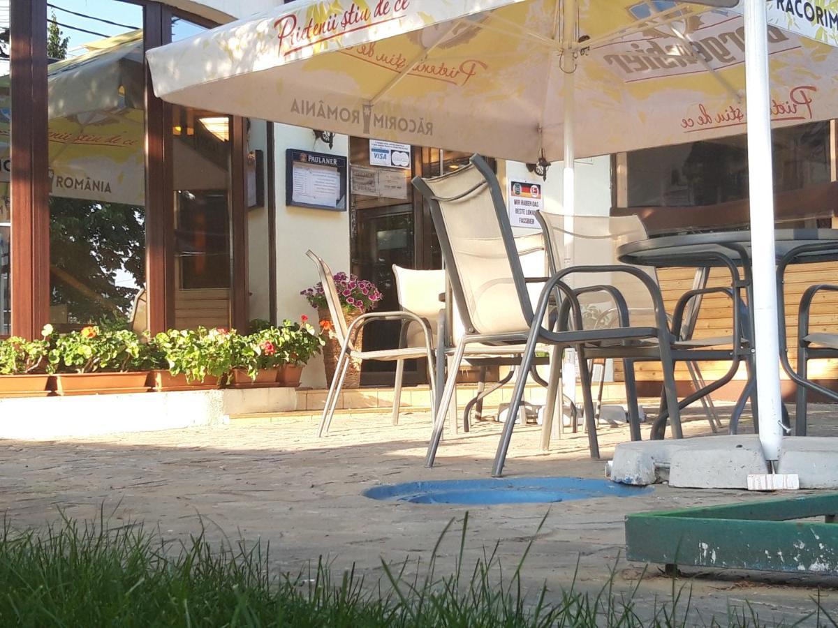 Pensiunea Boema Ploieşti Exterior foto